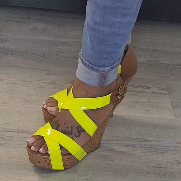 Neon Yellow Green Open Toe Platform Wedges Size 8.5 - Picture 3 of 7